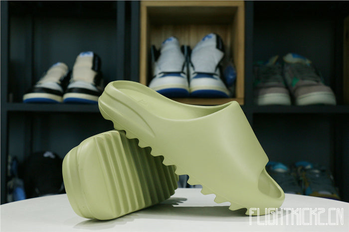 Kanye West Yeezy Slide Resin 2019(FX0494豆绿)(LN5 A1 Batch)