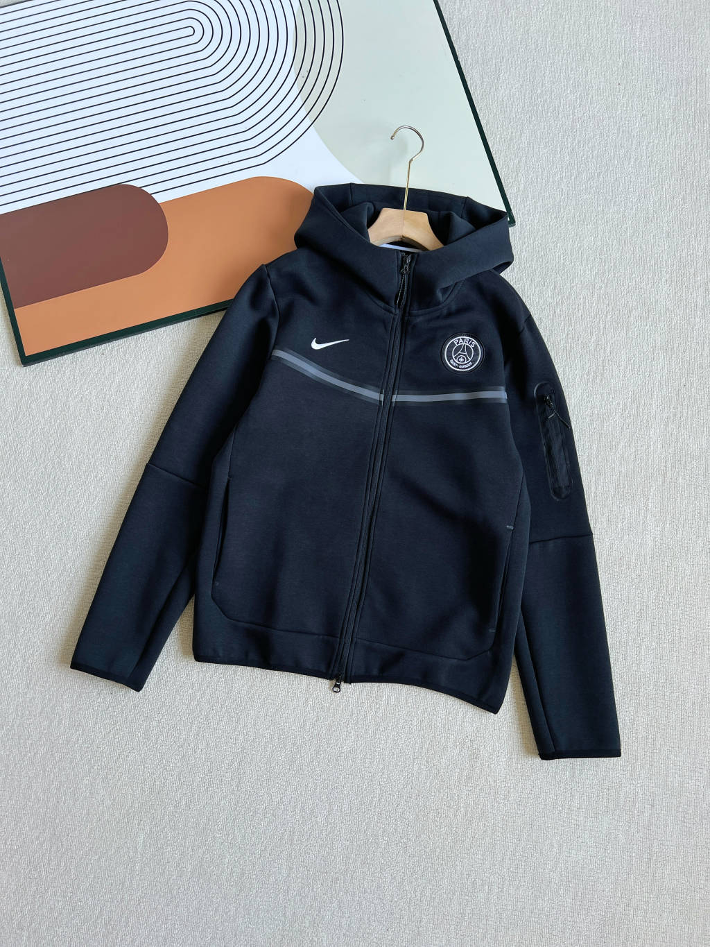 Messi and Neymar's same tech suit