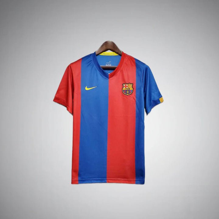 06/07 FC Barcelona Home Kit