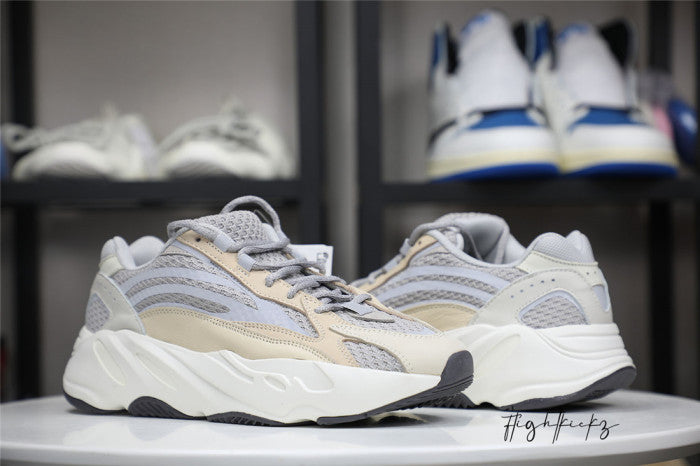 Yeezy Boost 700 V2 Cream 2021