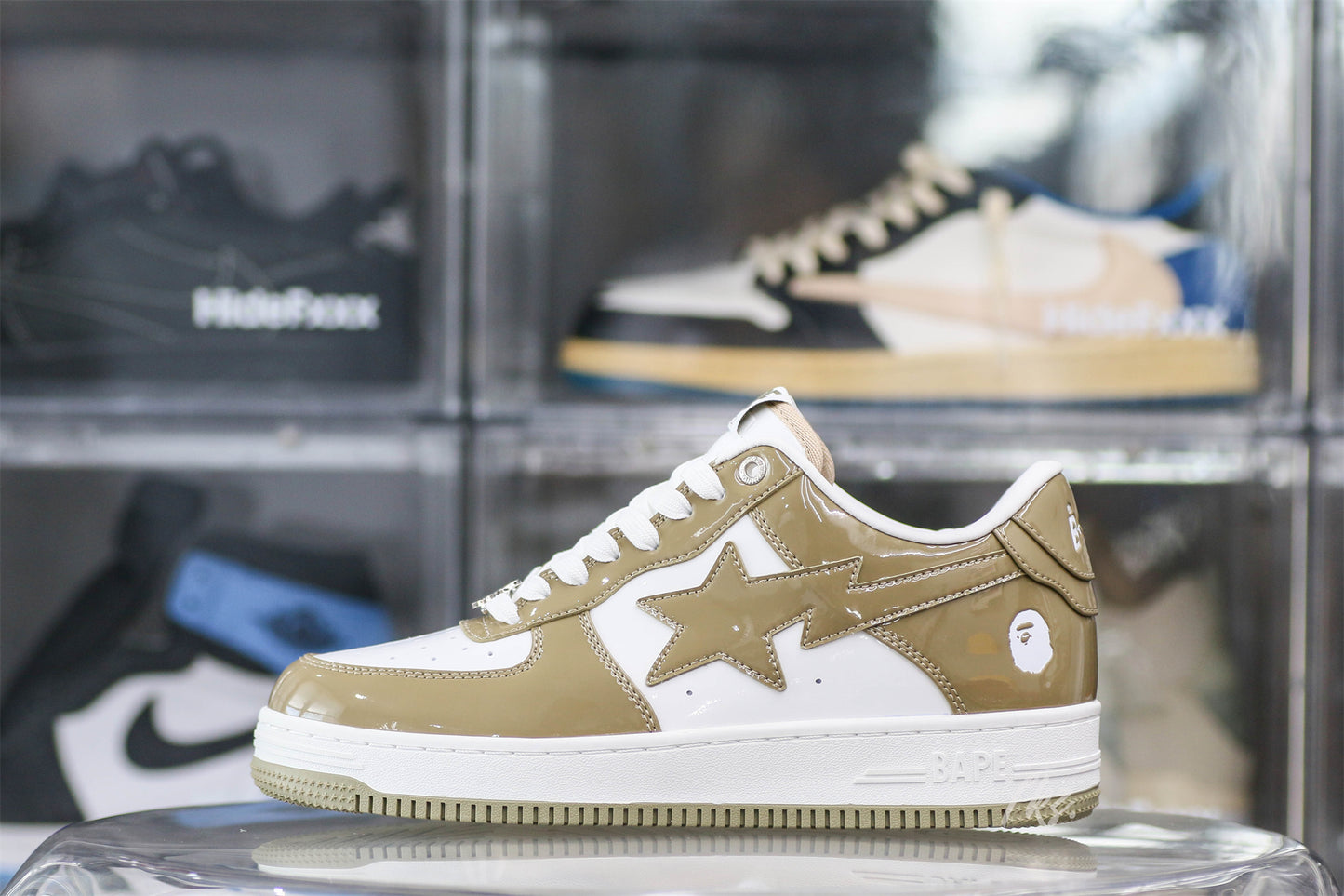 A Bathing Ape Bape Sta Patent Leather White Khaki (2023)