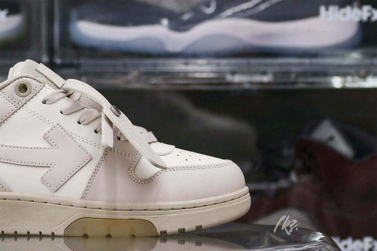 Off-White White & Beige 'Out Of Office' Sneakers