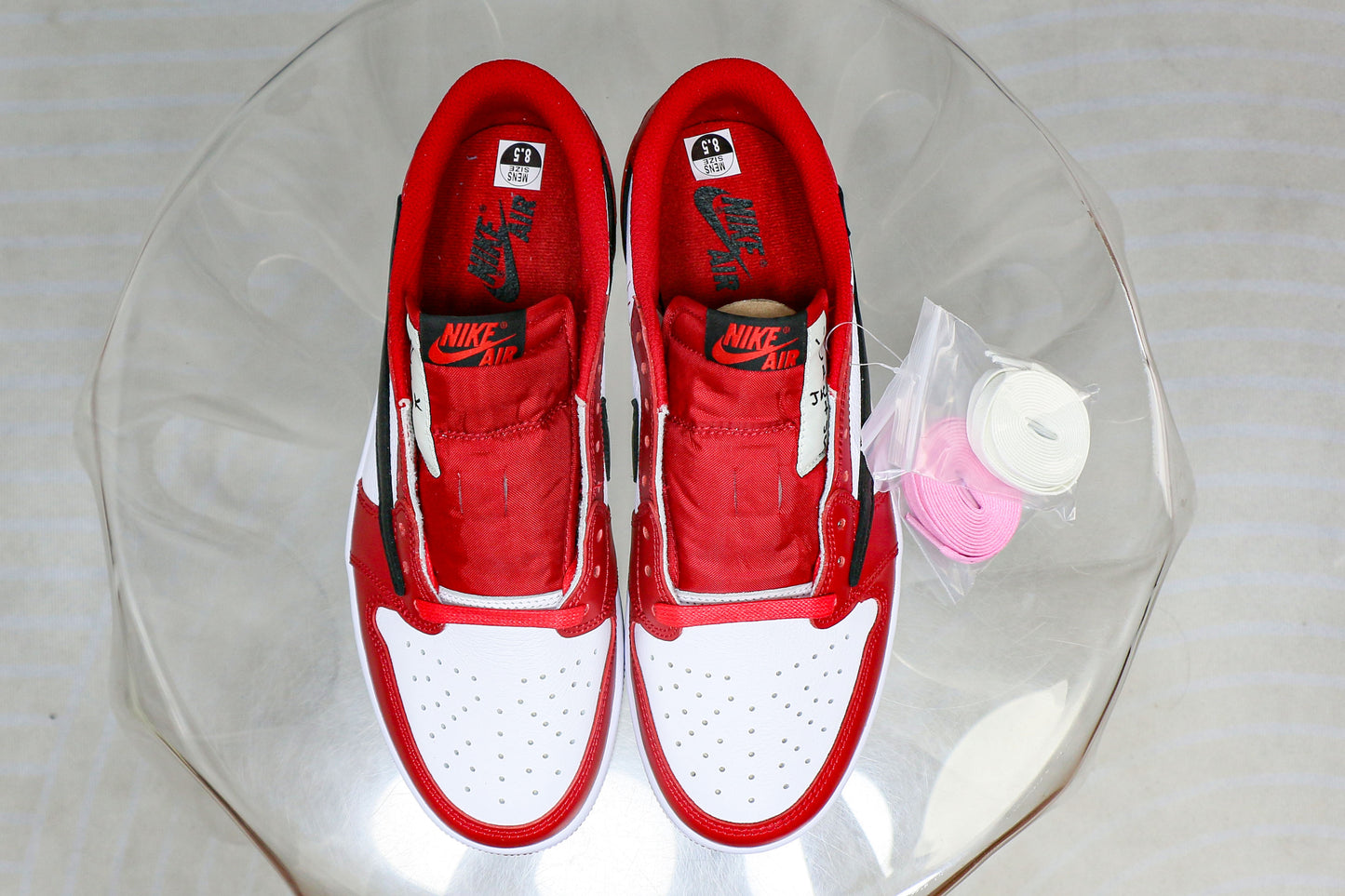 Travis Scott x Air Jordan 1 Retro Low Chicago