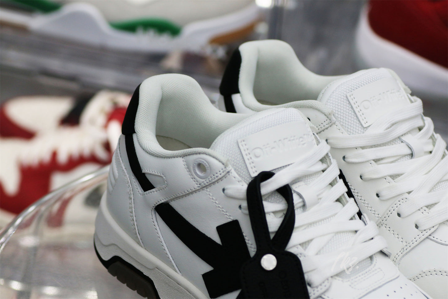 OFF-WHITE White & Black 'Out Of Office' Sneakers
