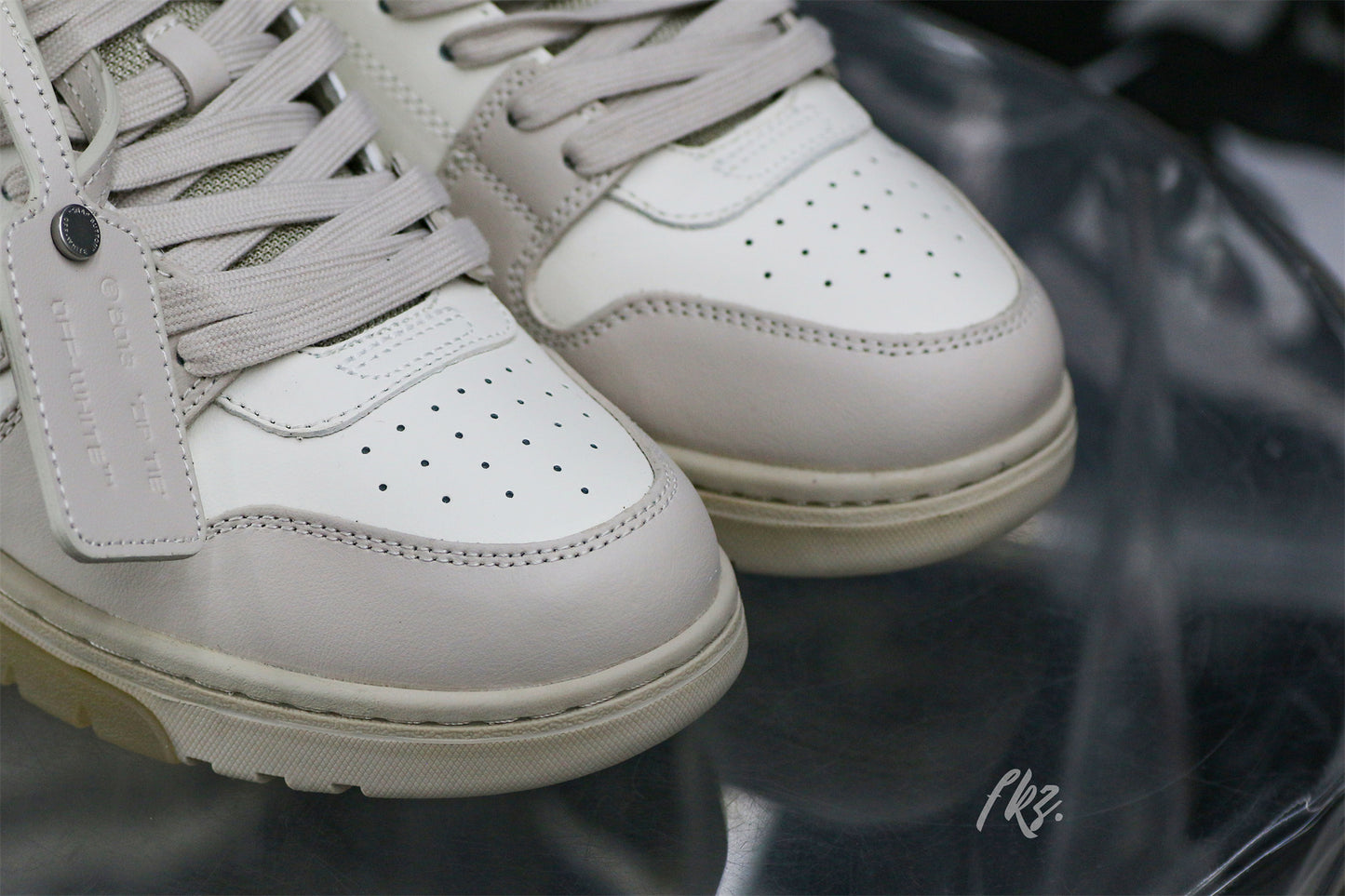 Off-White White & Beige 'Out Of Office' Sneakers