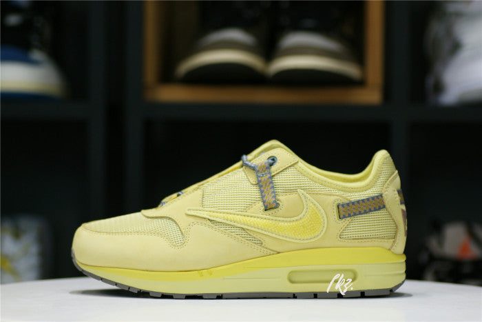 Nike Air Max 1 Travis Scott Cactus Jack Saturn Gold