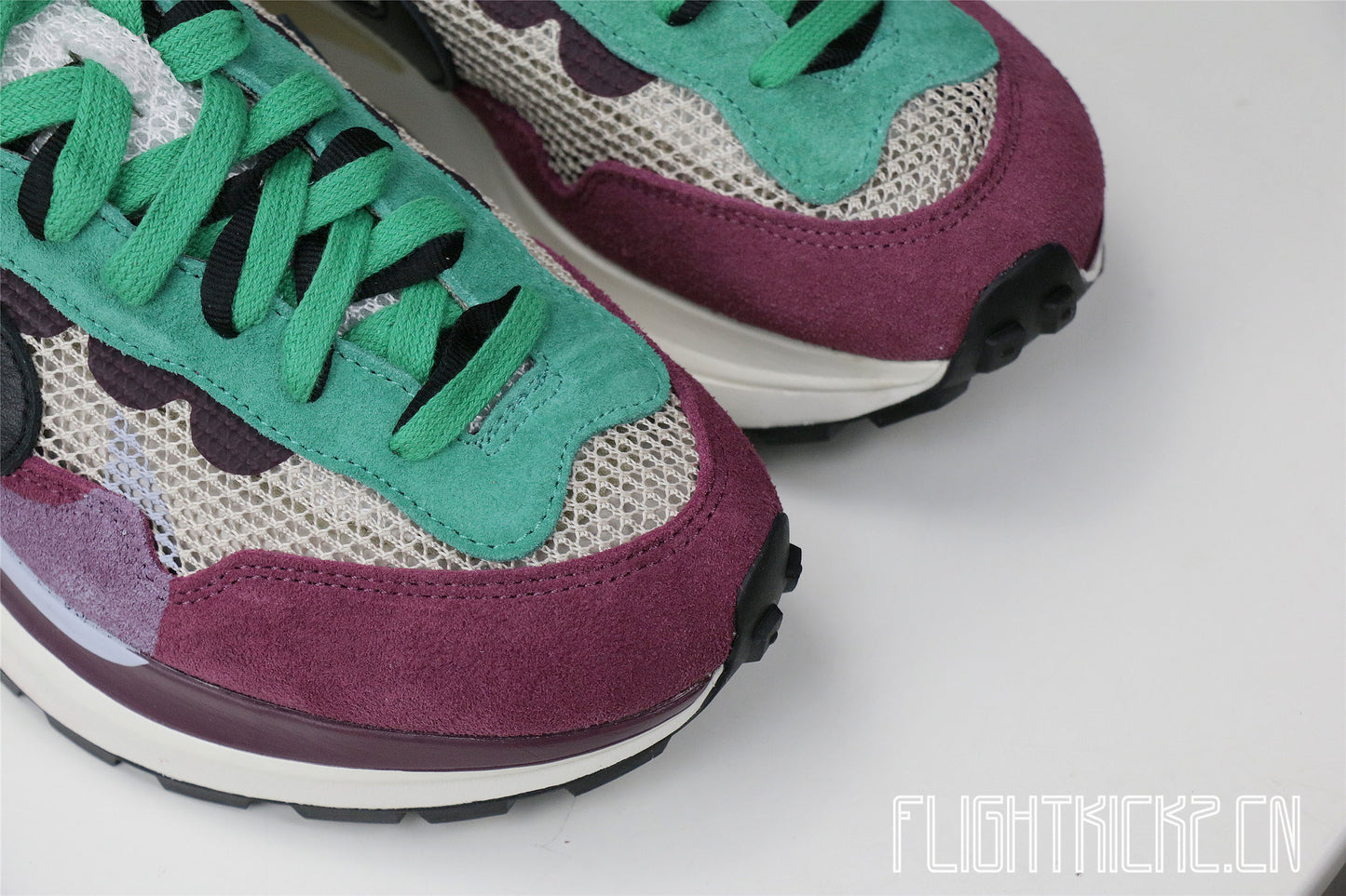 Nike Vaporwaffle sacai Villain Red Neptune Green (LN5 A1)