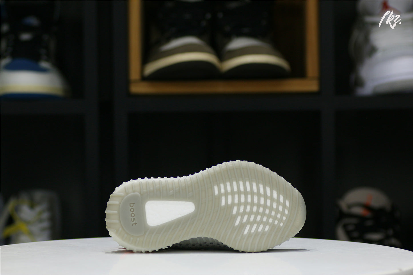 Yeezy 350 Boost Tail Light Kid (Ln5 A1)