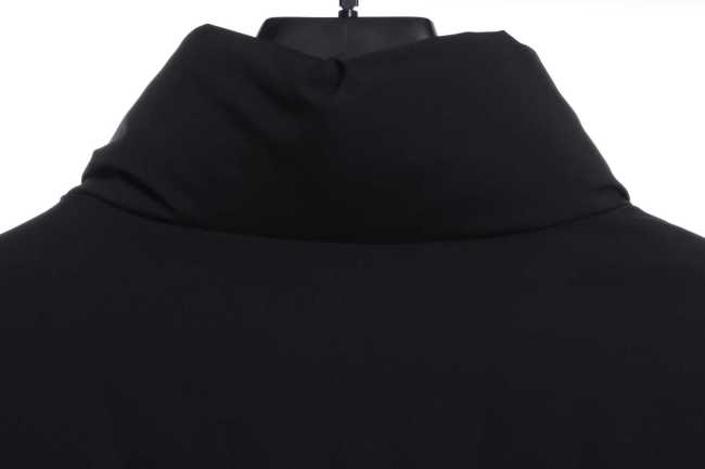TNF Panel Contrast Color Cargo Down Jacket