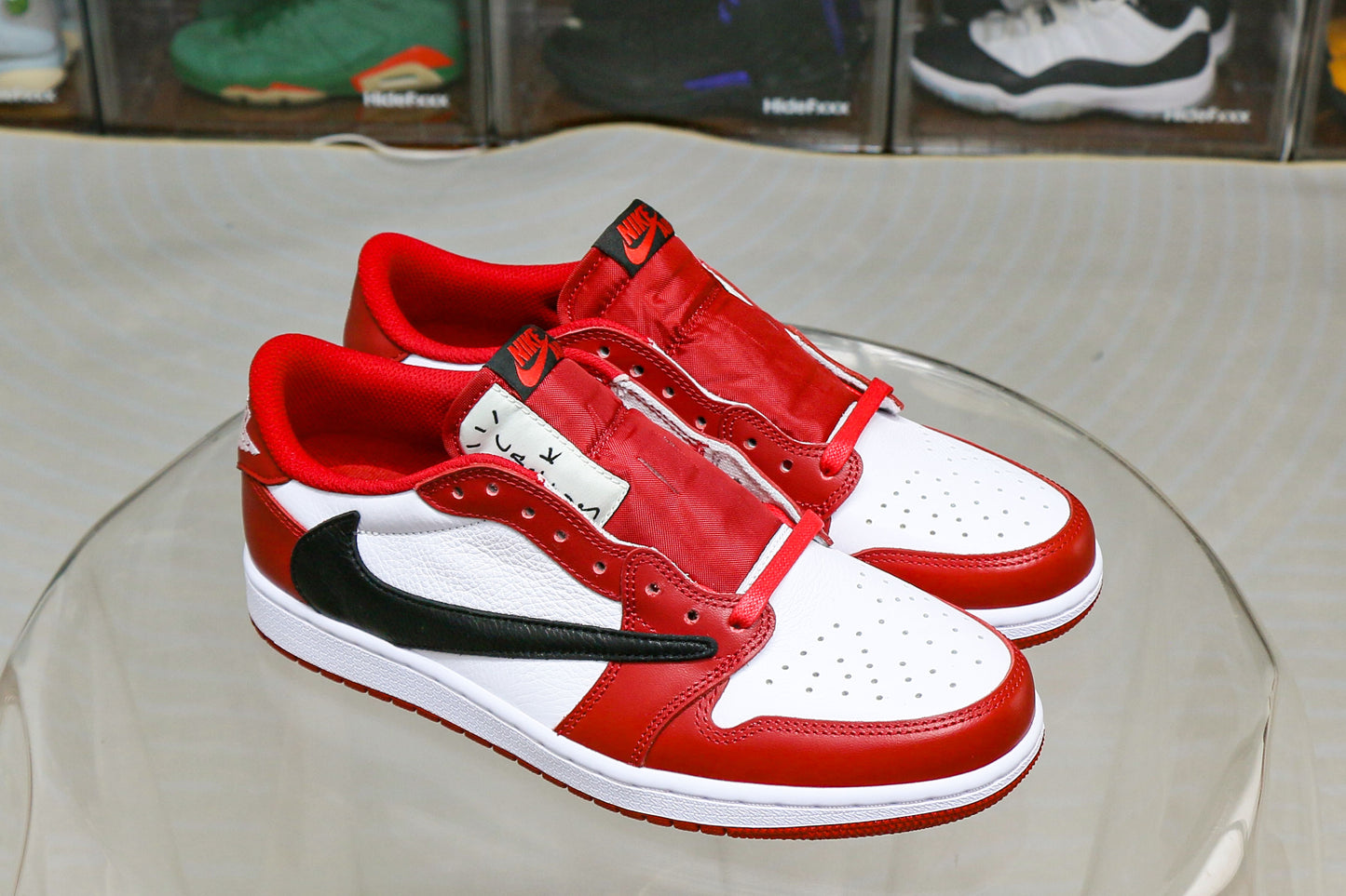 Travis Scott x Air Jordan 1 Retro Low Chicago