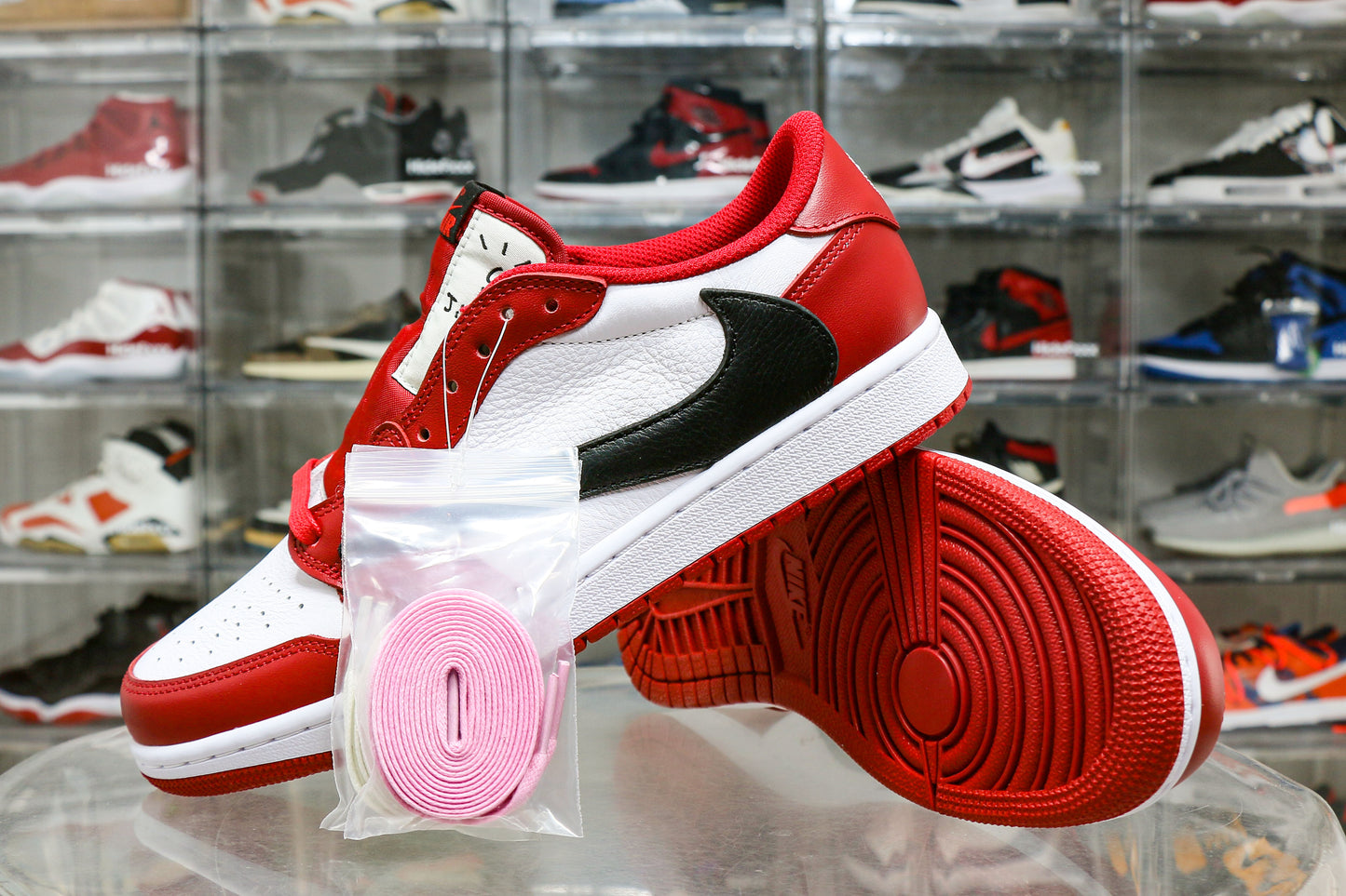 Travis Scott x Air Jordan 1 Retro Low Chicago