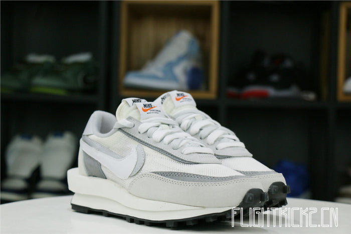 Nike LD Waffle sacai Summit White