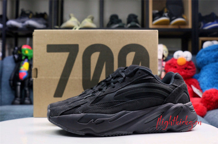 Yeezy Boost 700 V2 Vanta 2019