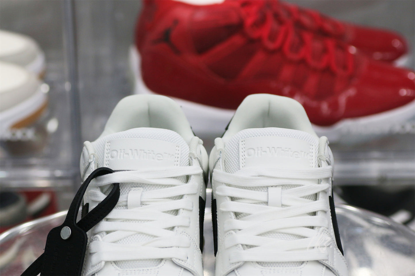 OFF-WHITE White & Black 'Out Of Office' Sneakers