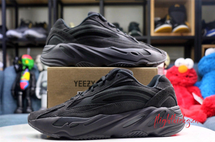 Yeezy Boost 700 V2 Vanta 2019