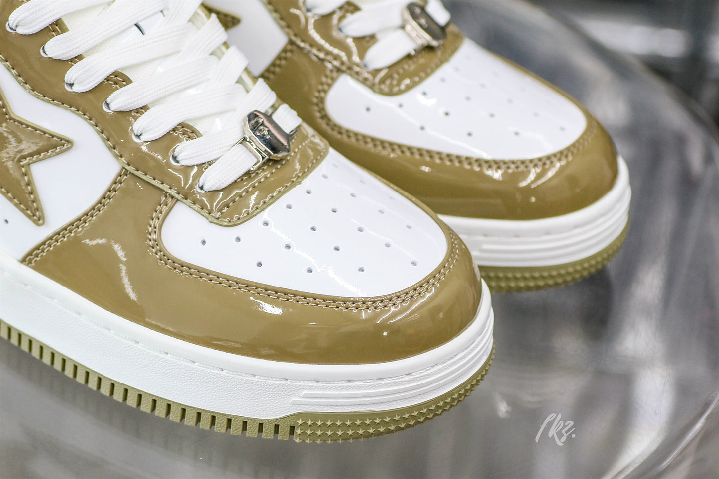 A Bathing Ape Bape Sta Patent Leather White Khaki (2023)