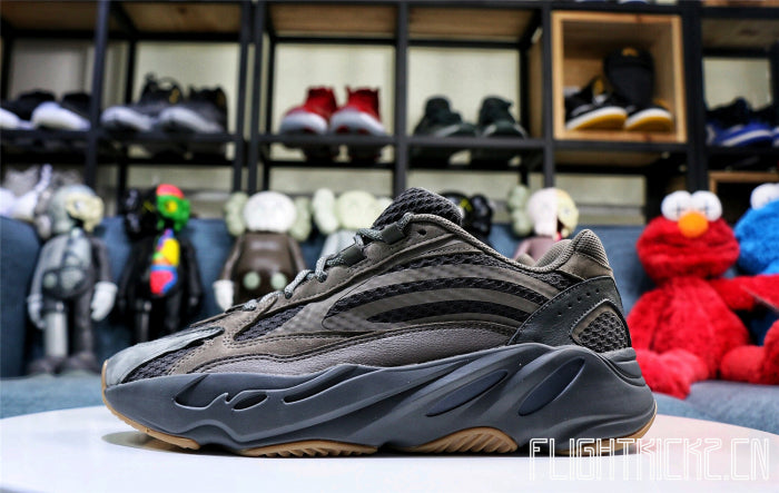 Yeezy Boost 700 V2 Geode 2019