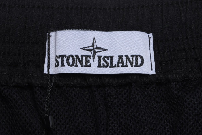 Stone island metal nylon small standard shorts