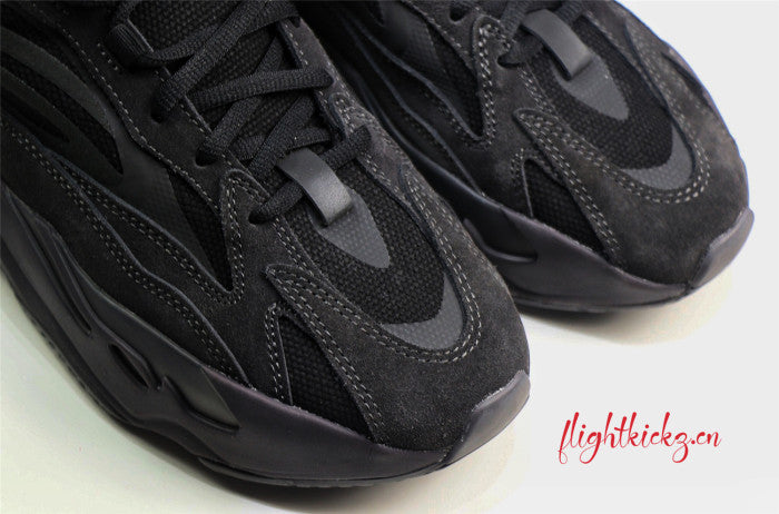 Yeezy Boost 700 V2 Vanta 2019