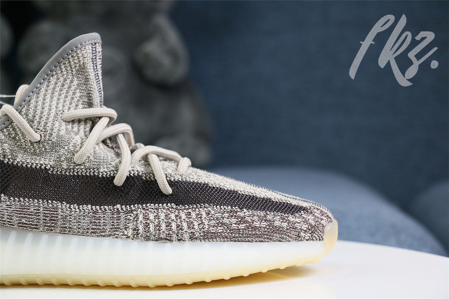 2020 Yeezy 350 V2 Zyon (Ln5 A1)