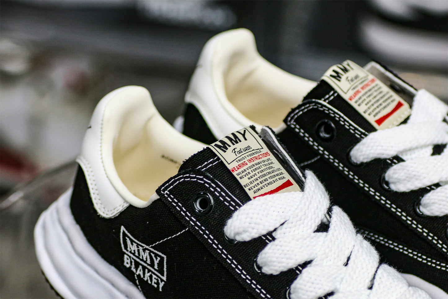 MaisOn Margiel@ Yasuhir0 Blakey low-top sneakers