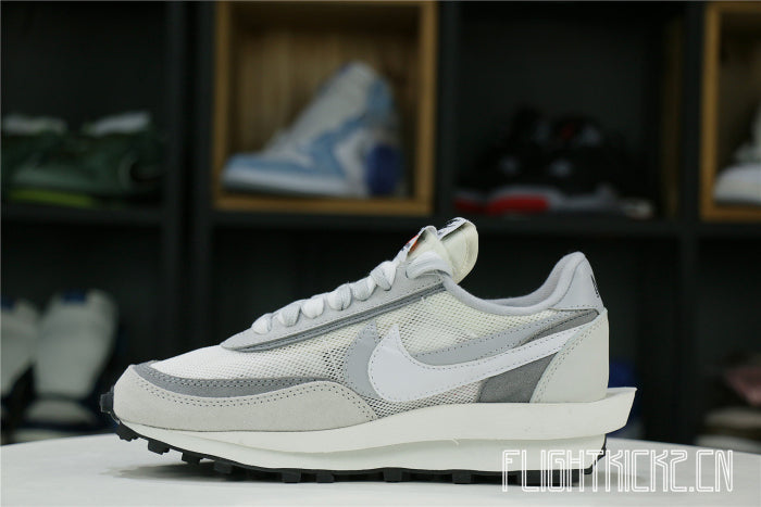 Nike LD Waffle sacai Summit White