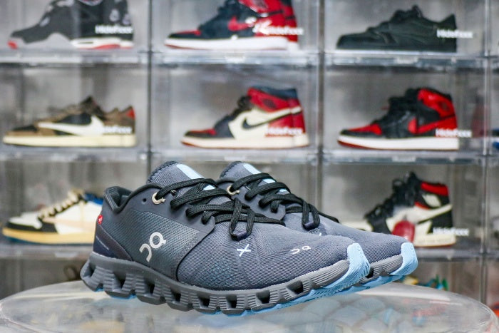 On Cloud X 3 Eclipse Magnet Black