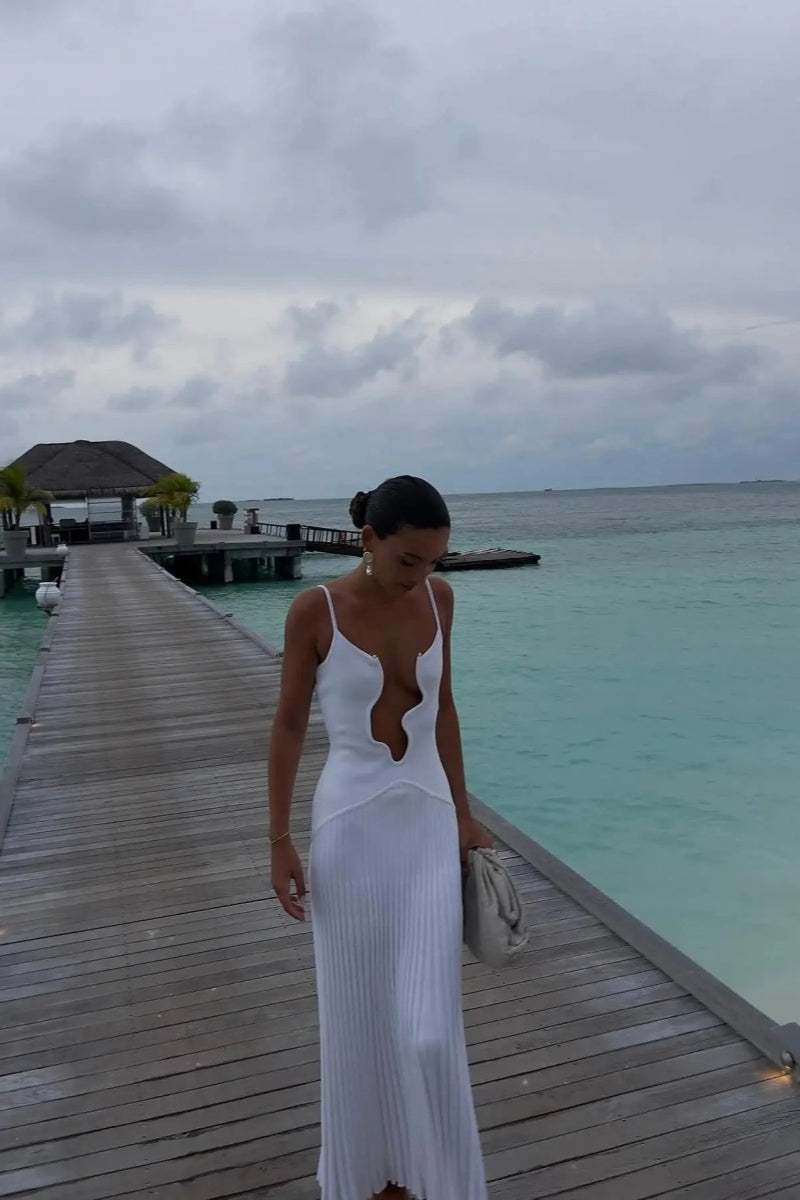 Elegant Cut-Out Maxi dress