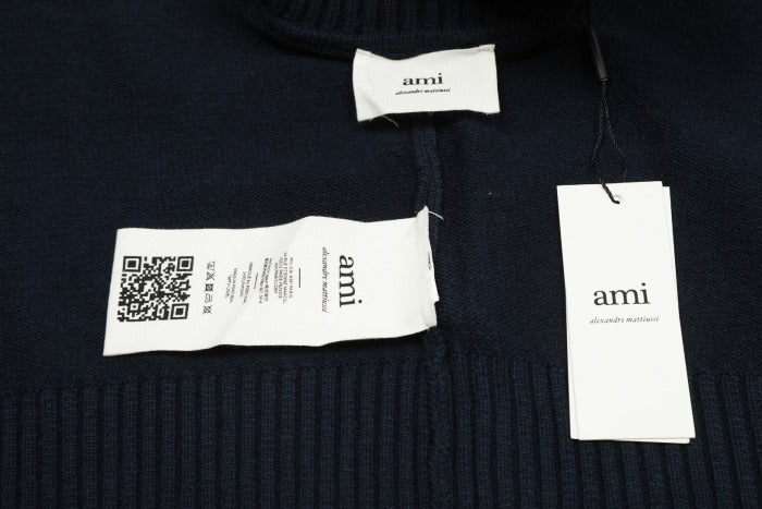 Am1 2024SS classic black jacquard big heart turtleneck sweater