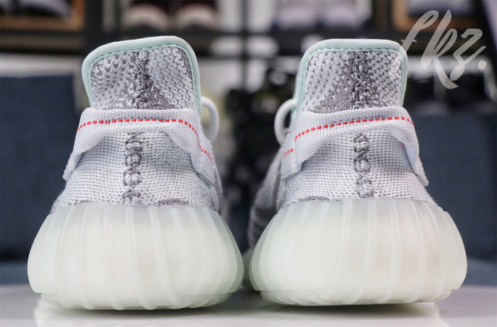Yeezy 350 Boost V2 Blue Tint 2017 (LN5 A1)