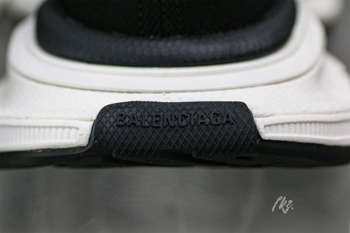 Balenciag* 3XL Sock Sneaker 'Black White'