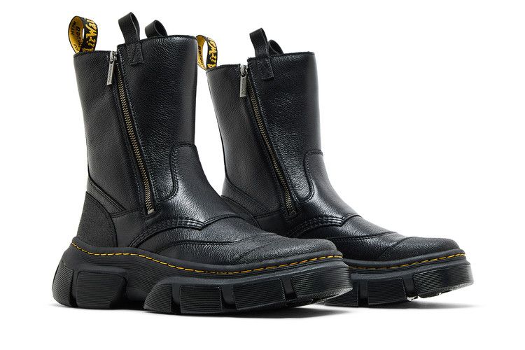 Dr. Martens DMXL Rigger Boot Black