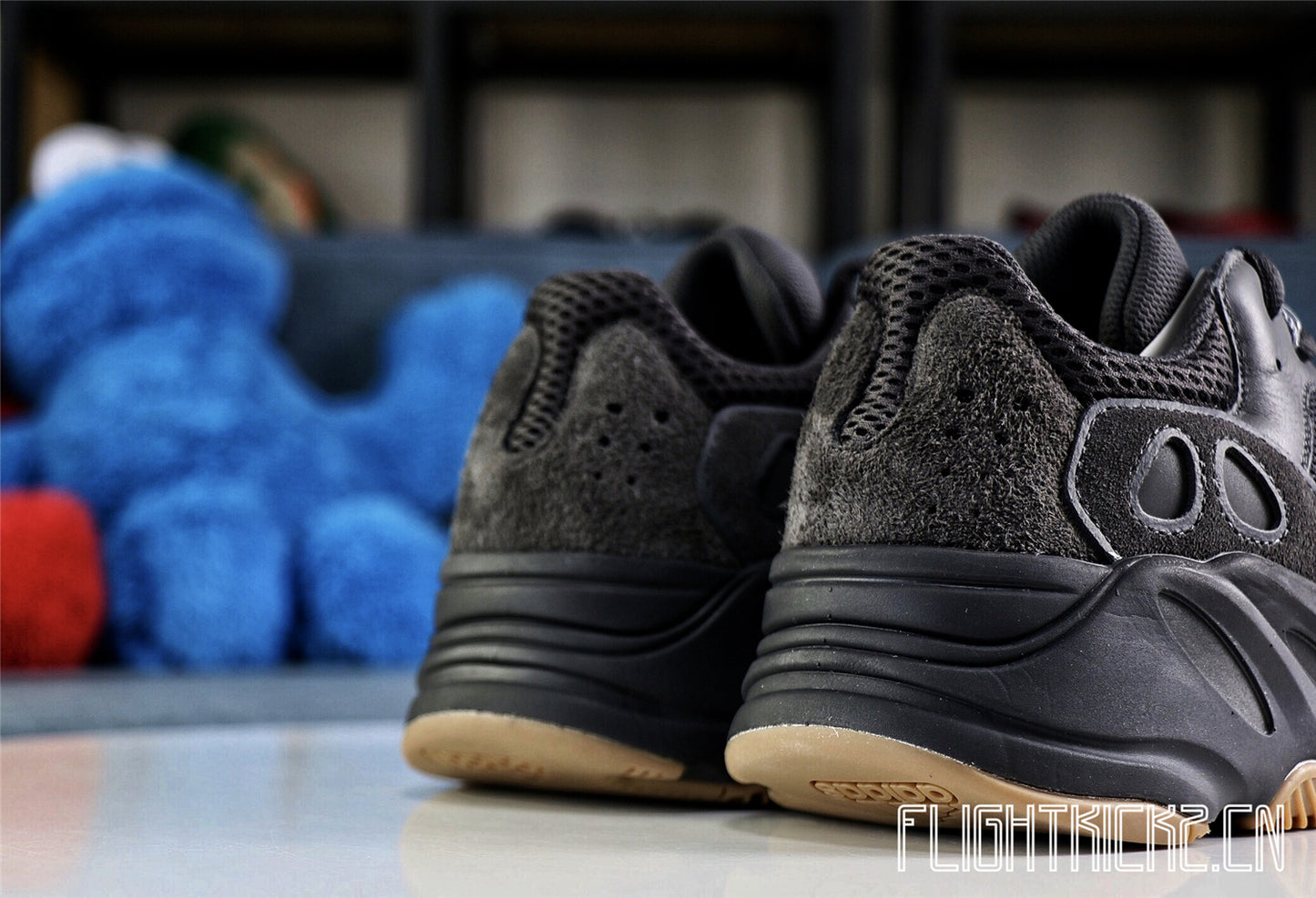 Yeezy Boost 700 Utility Black 2019