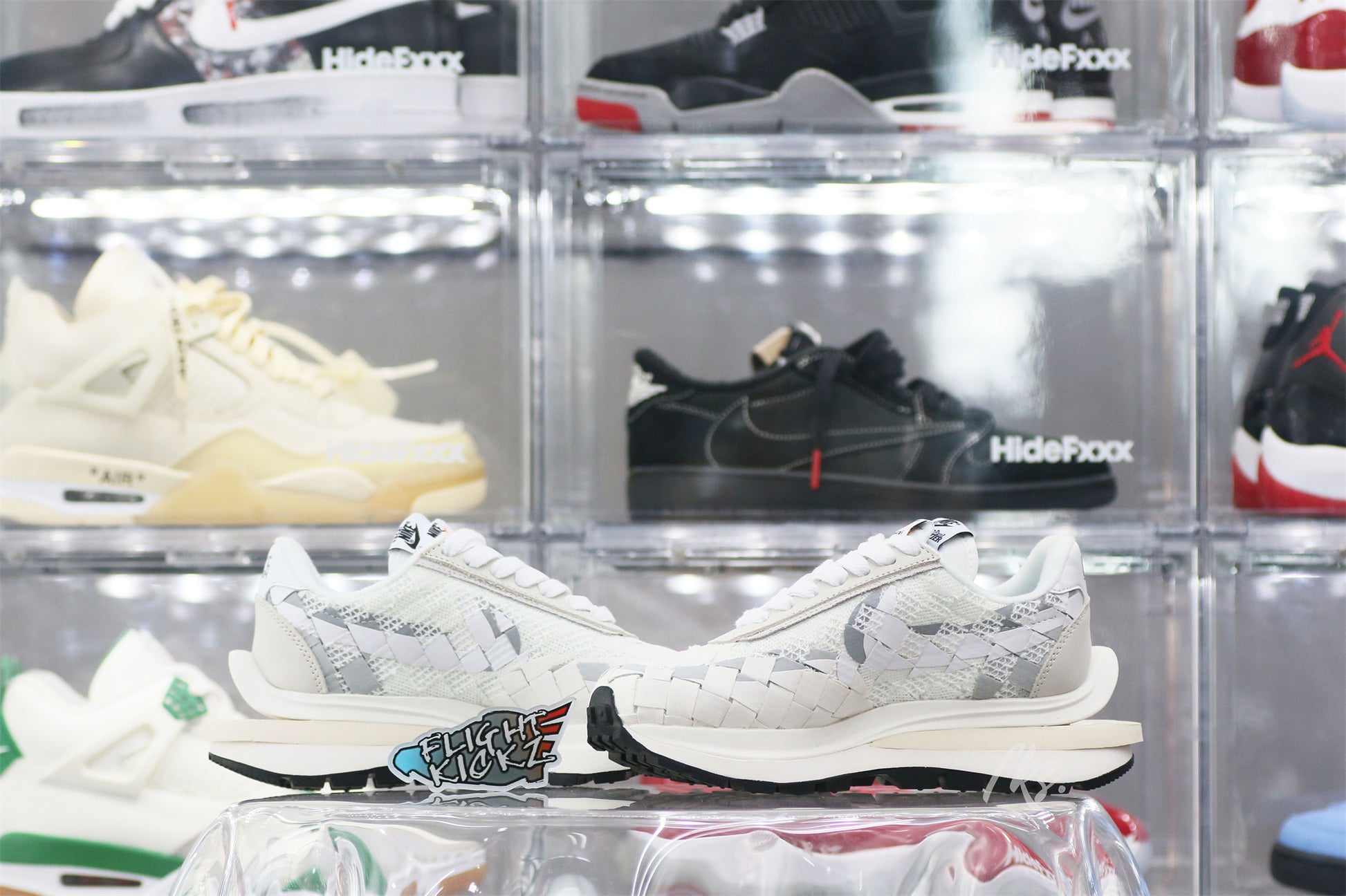 Sacai X Nike Vaporwaffle Grey White