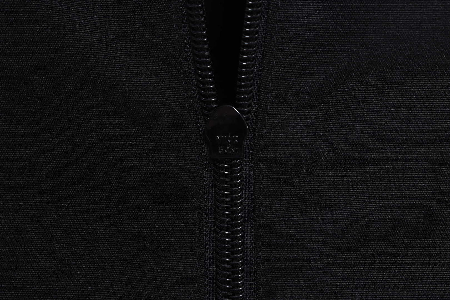 The North Face Splicing Contrast Color Large Pocket Functional Down Jacket