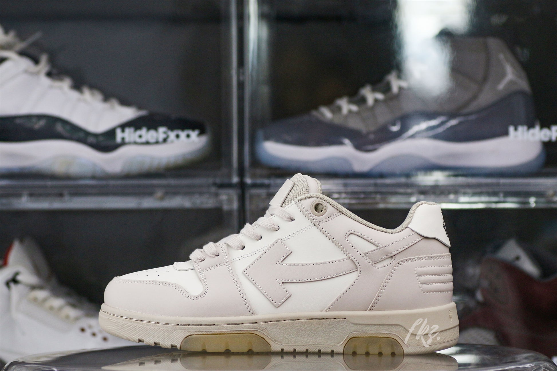 Off-White White & Beige 'Out Of Office' Sneakers
