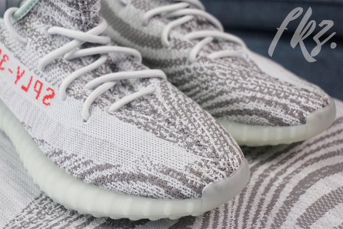 Yeezy 350 Boost V2 Blue Tint 2017 (LN5 A1)