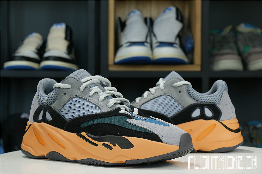 Yeezy Boost 700 Wash Orange 2021