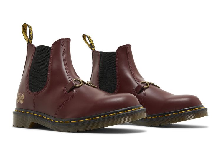 Dr. Martens 2976 Snaffle Chelsea Boots Needles Cherry Red