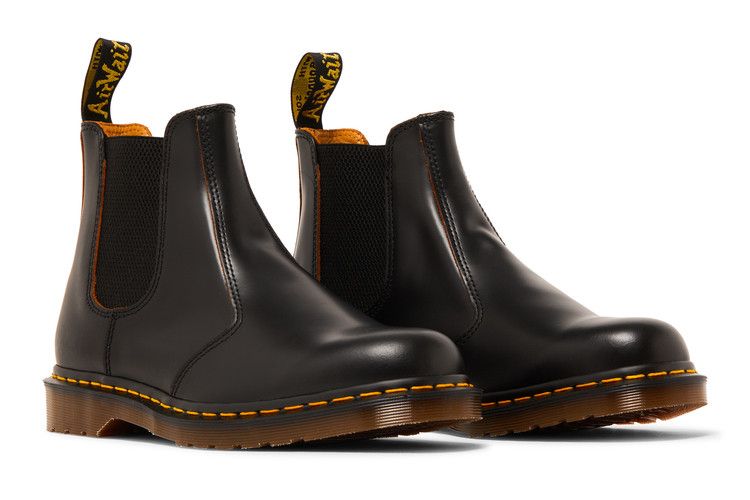 Dr. Martens 2976 Vintage Chelsea Boot Black