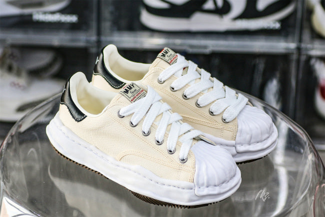 MaisOn Margiel@ Yasuhir0 OG Sole Shellcap Canvas Low-top Sneakers