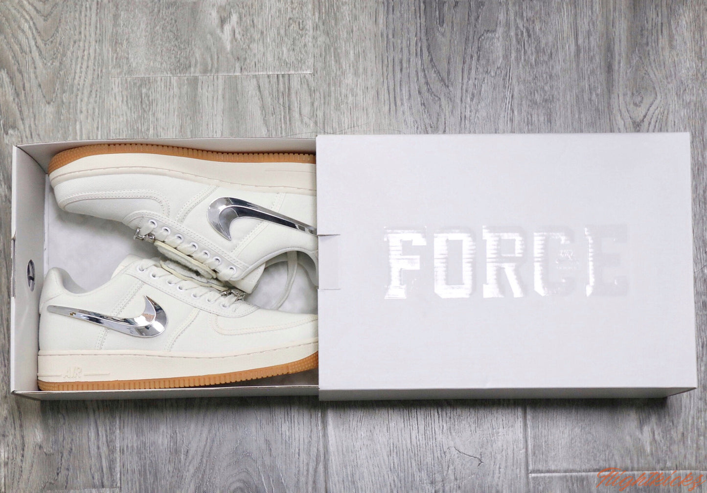 Air Force 1 Low Travis Scott Travis Scott Sail (AF101)