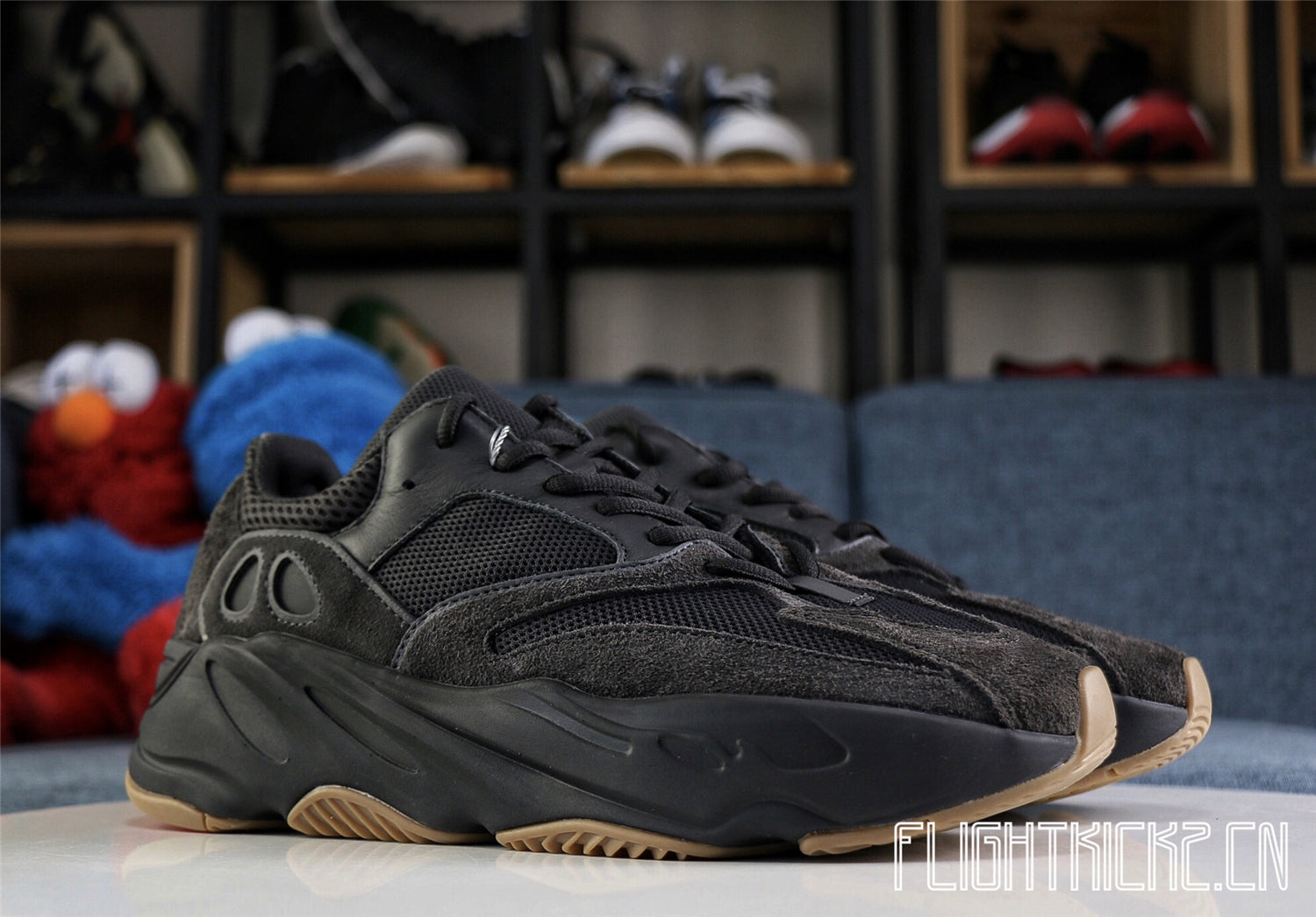 Yeezy Boost 700 Utility Black 2019