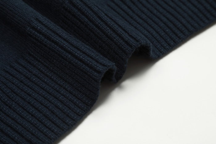 Am1 2024SS classic black jacquard big heart turtleneck sweater