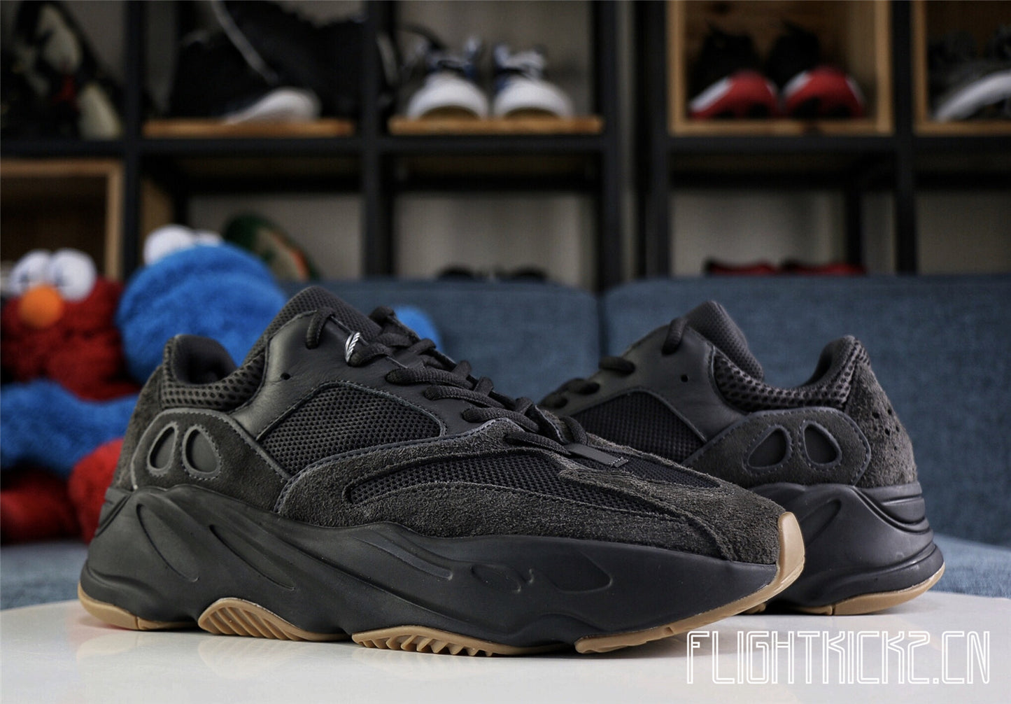 Yeezy Boost 700 Utility Black 2019