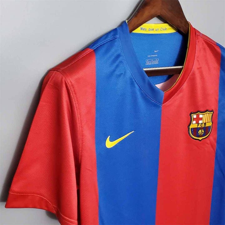 06/07 FC Barcelona Home Kit