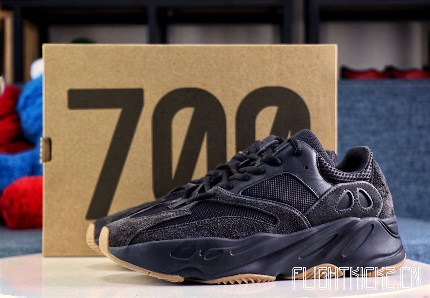 Yeezy Boost 700 Utility Black 2019