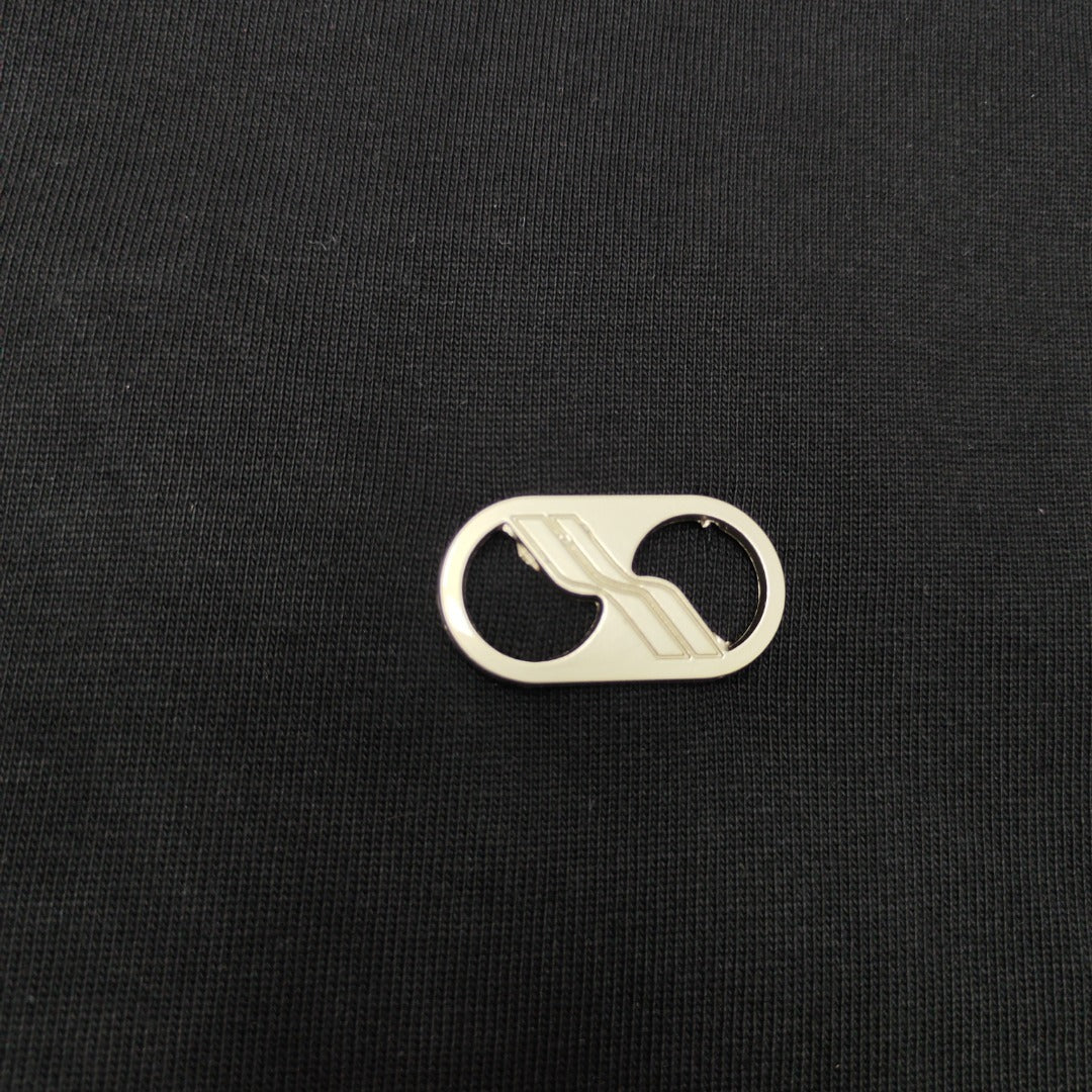 WE11D0NE TRACK Embossed Banner T-Shirt