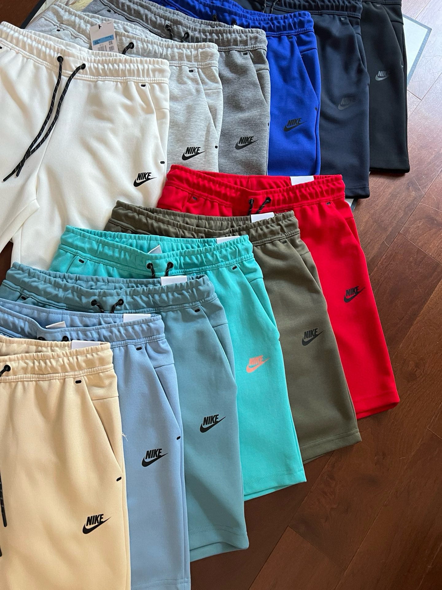 Drill Style TECH FLEECE New Men's Knitted Side Compression Sport Shorts Capri Pants
