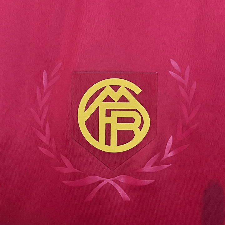 FC Bayern "Bavarian Titan" Premium Kit